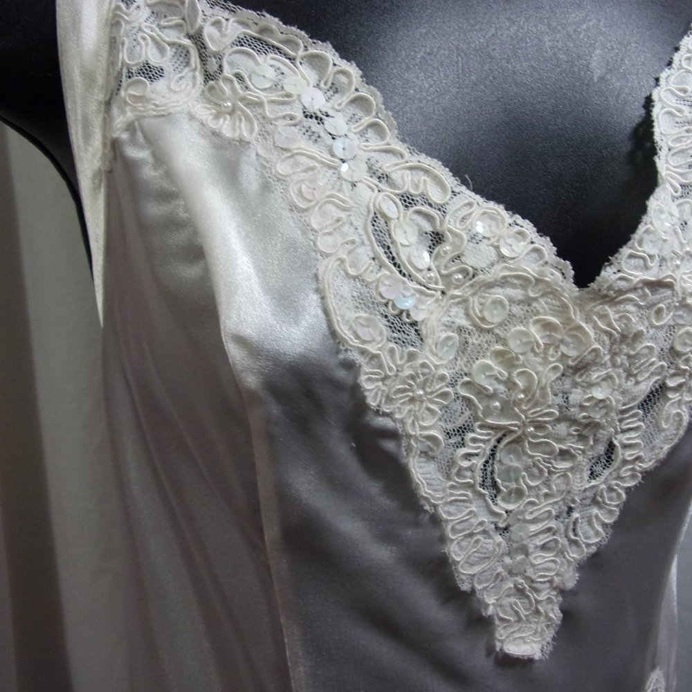 Victoria's Secret Chemise Nightgown Soft White Satin Size S NWOT